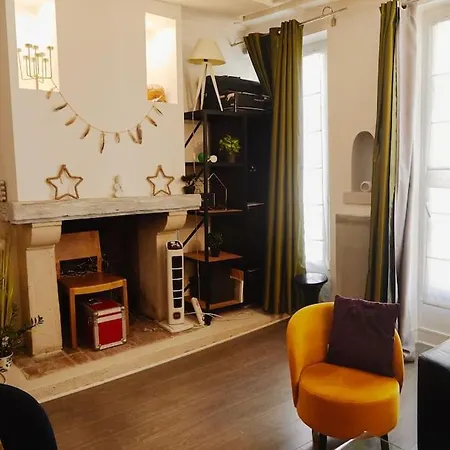 Cozy 2-pieces Au Coeur Du Haut-marais Paris